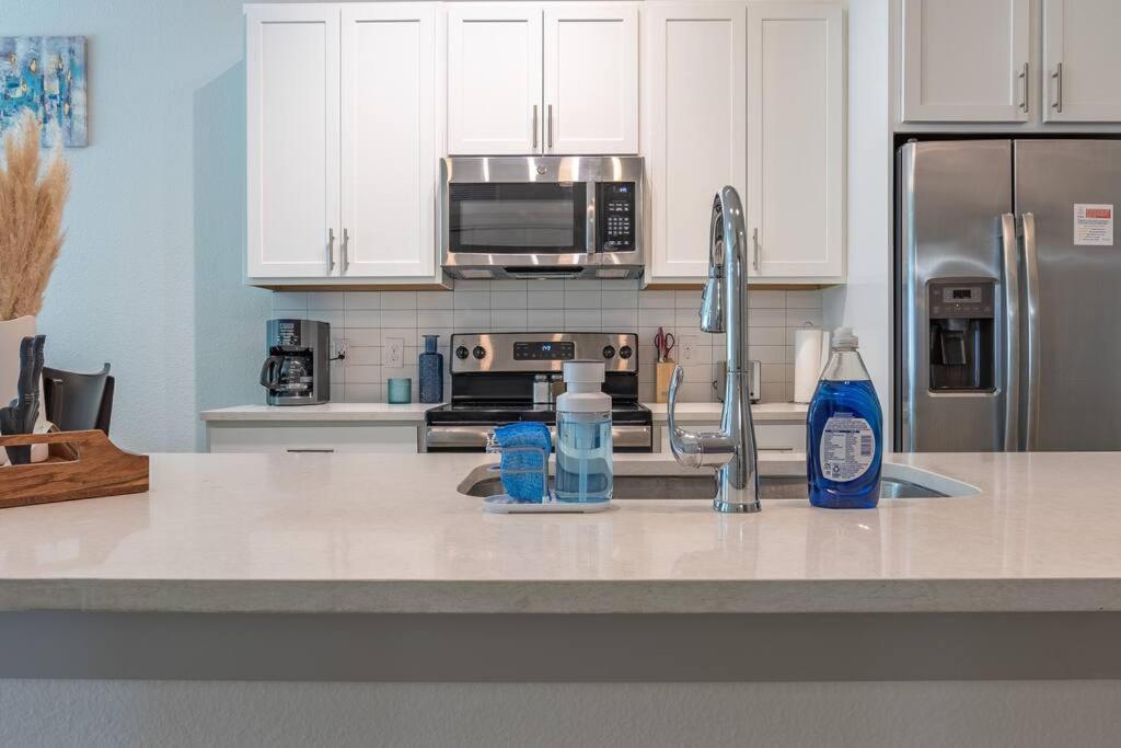 Beautiful Riverwalk Apt With Full Amenities, King Bed & Free Parking San Antonio Exterior foto
