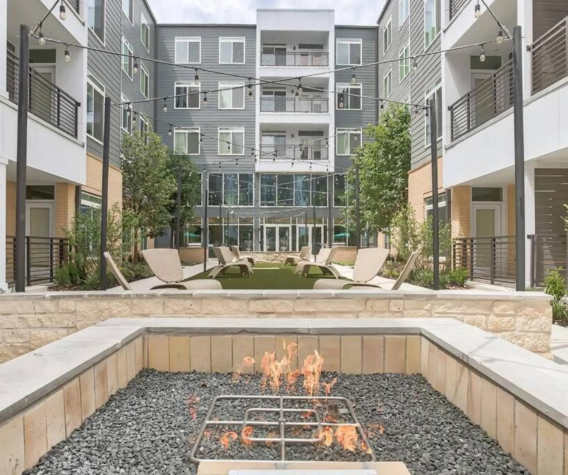 Beautiful Riverwalk Apt With Full Amenities, King Bed & Free Parking San Antonio Exterior foto